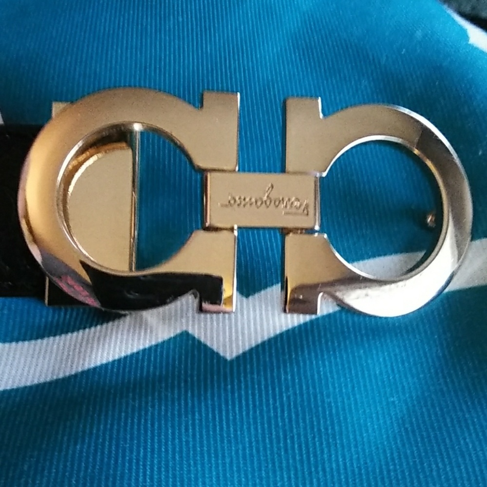 Ferragamo belt - Picture 3 of 6